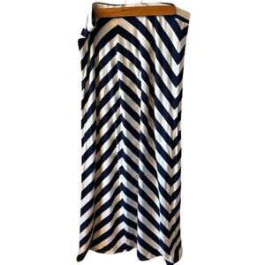 LOFT Chevron Maxi Skirt Navy White Striped A-Line Women’s L